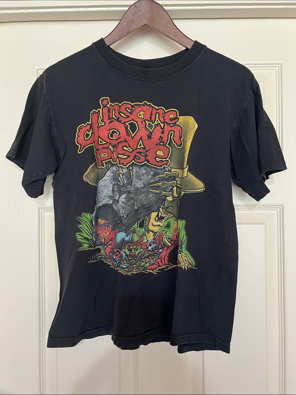 Vintage insane clown posse featuring hatchet man on the back crew neck black t